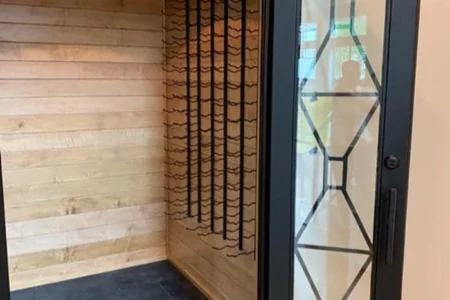 customised-houston- metal-wine-racks